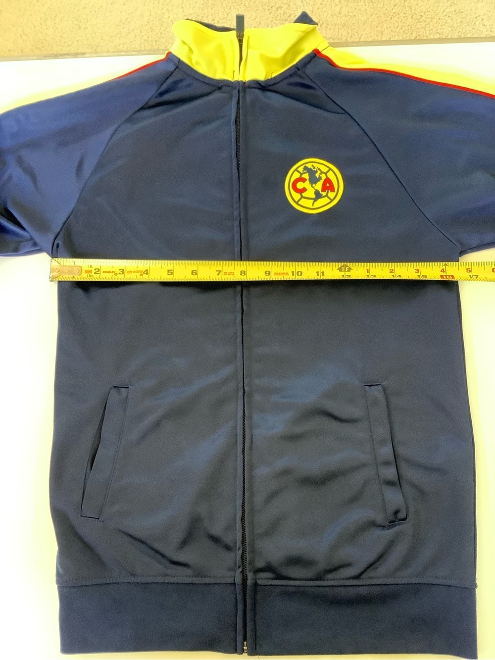 Official Club América Youth Soccer Jacket - Kids Size Large (YL) - Picture 4 of 6